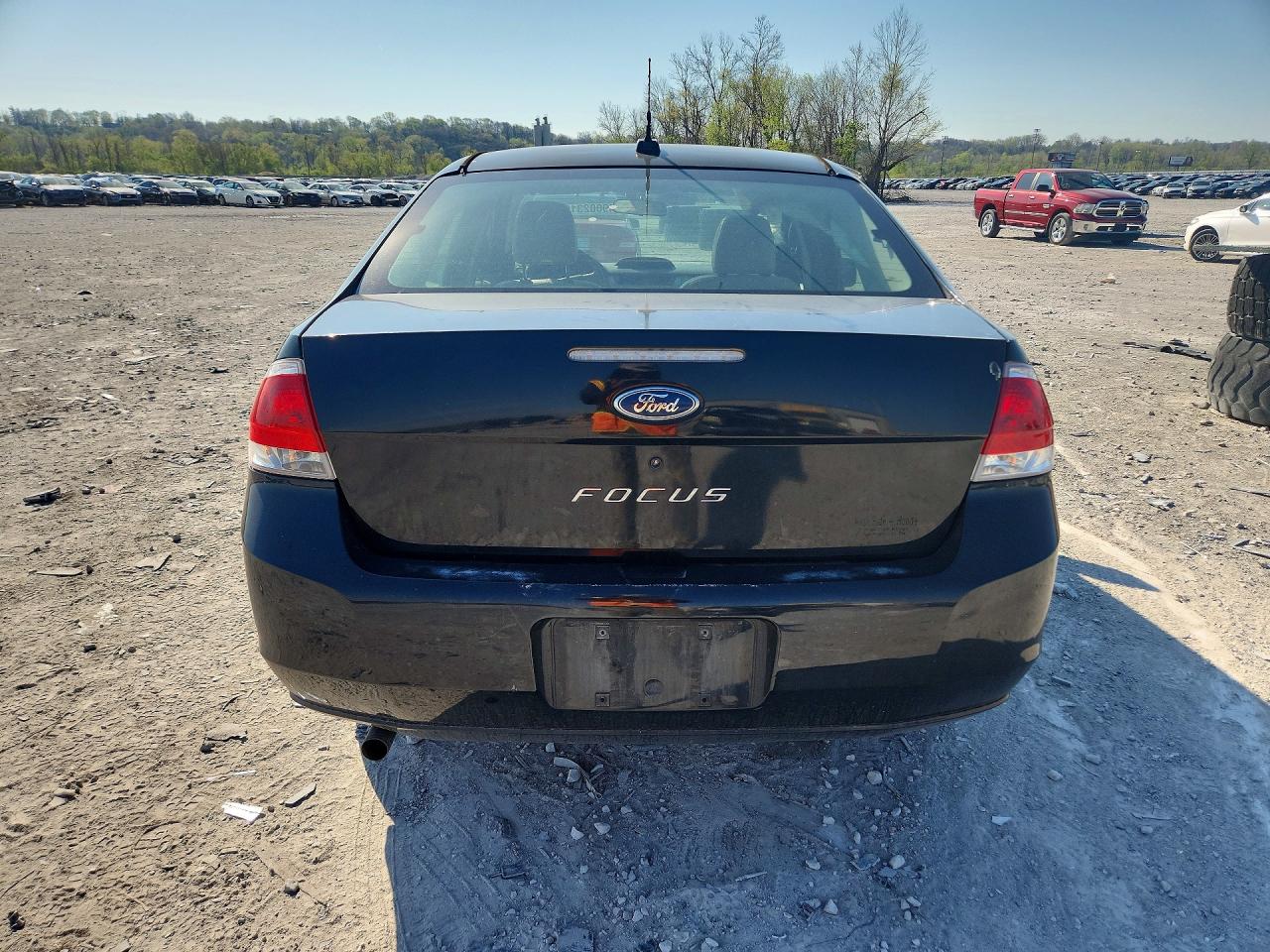 2008 FORD FOCUS S photo 11