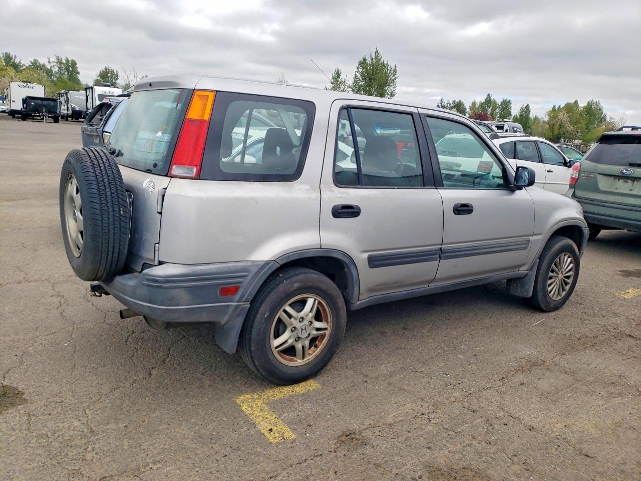 2001 HONDA CR-V LX photo 5