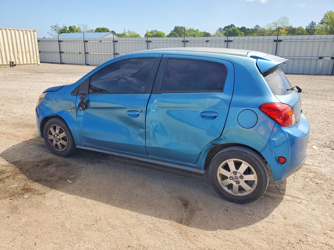 2014 MITSUBISHI MIRAGE ES photo 2