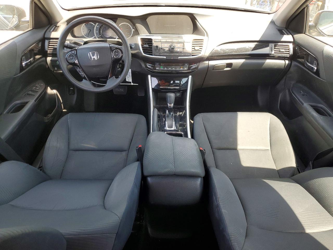 2016 HONDA ACCORD LX photo 8