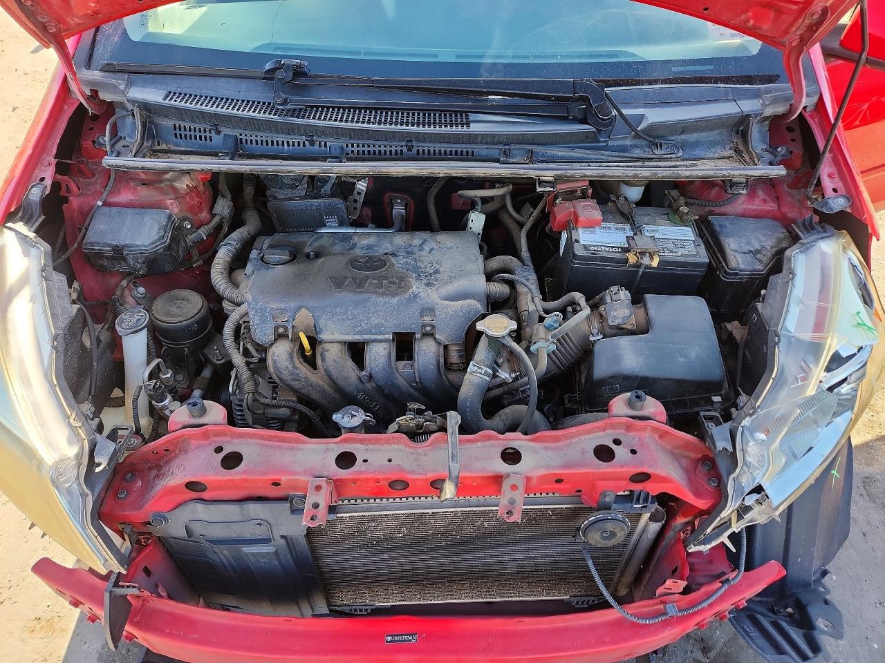 2012 TOYOTA YARIS 5-DOOR L photo 11