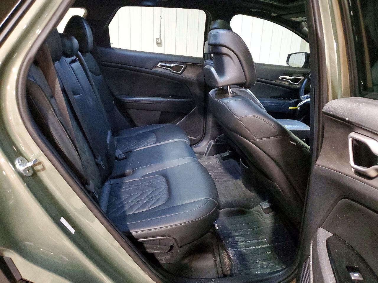 2023 KIA SPORTAGE X-LINE photo 31
