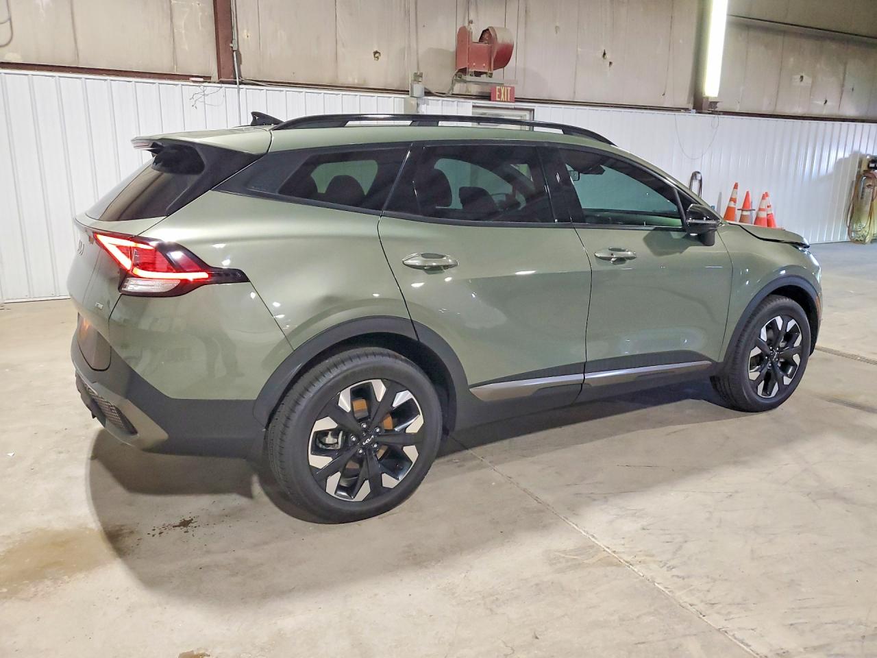 2023 KIA SPORTAGE X-LINE photo 7