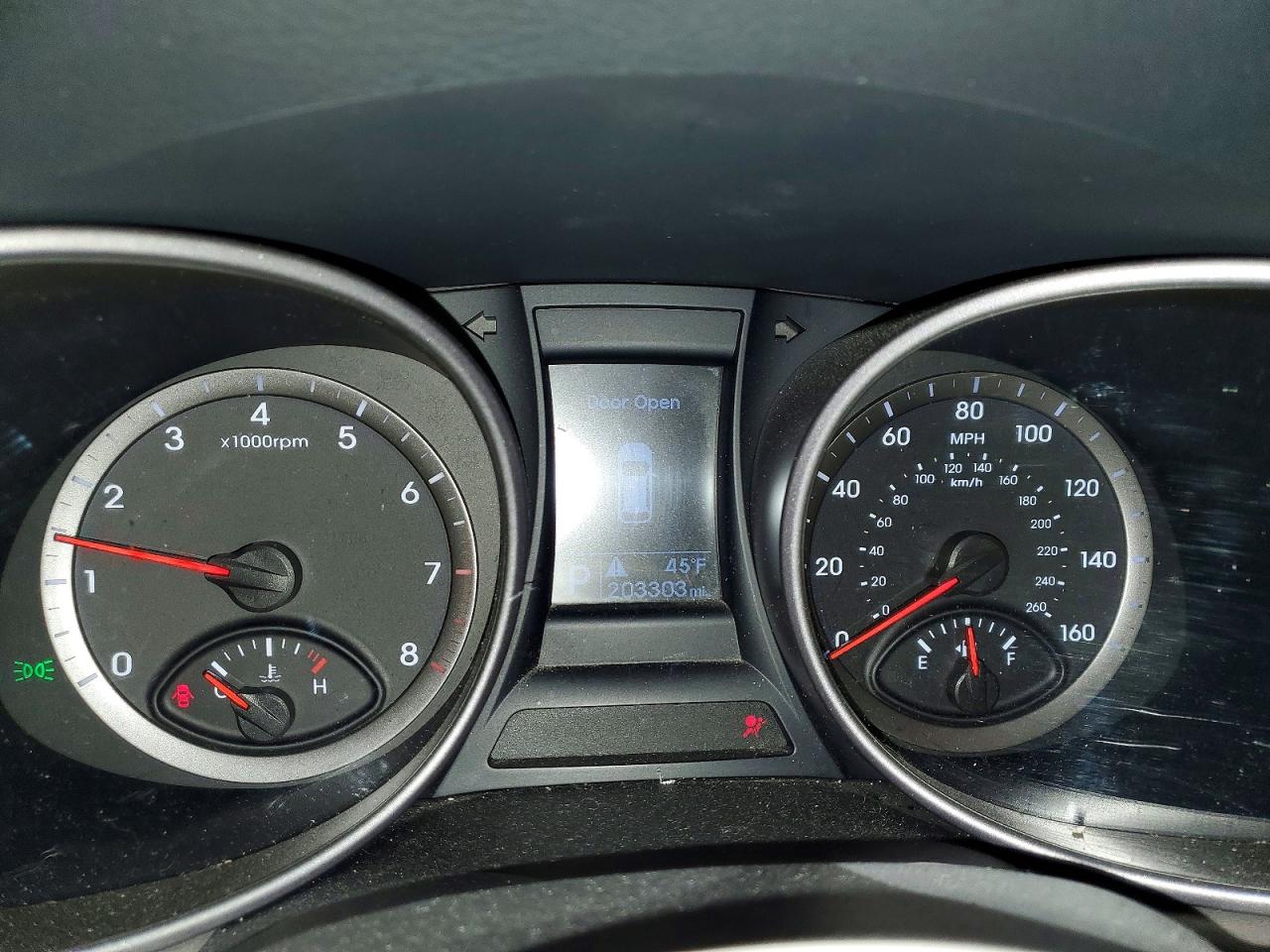 2016 HYUNDAI SANTA FE SE photo 25