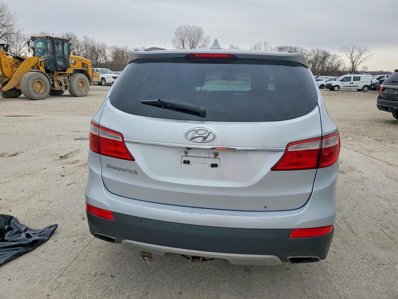 2016 HYUNDAI SANTA FE SE photo 16