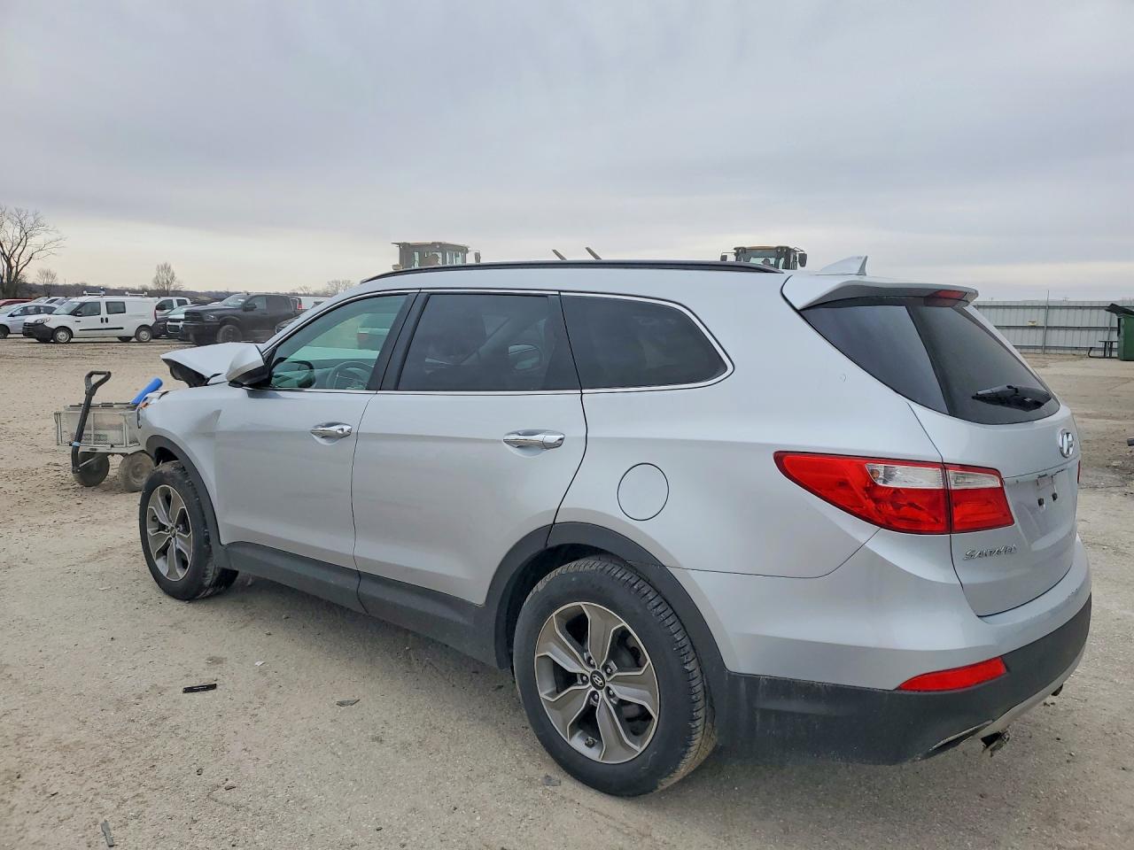 2016 HYUNDAI SANTA FE SE photo 4