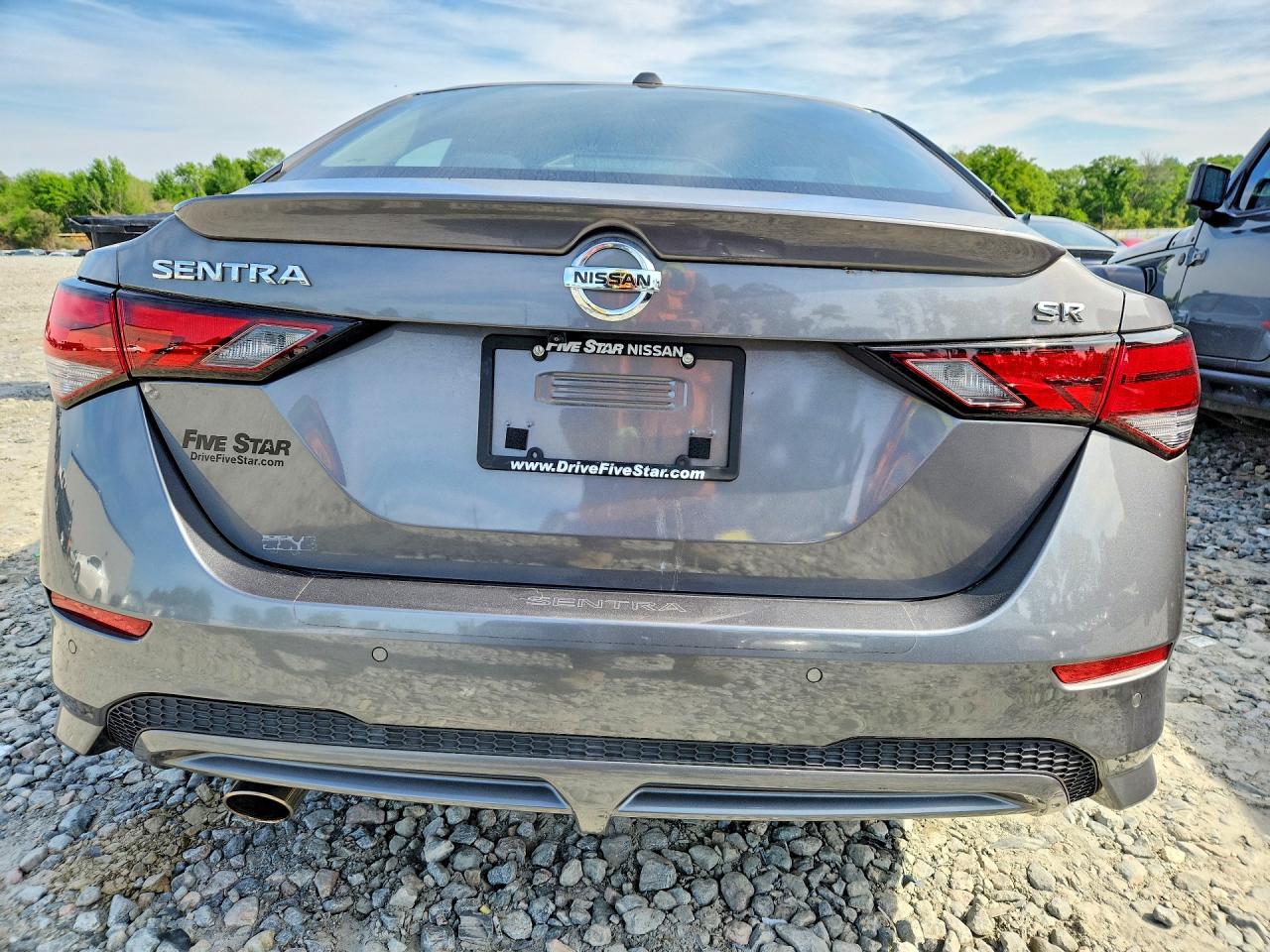 2022 NISSAN SENTRA SR photo 6