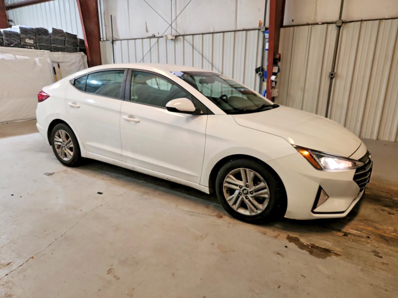 2020 HYUNDAI ELANTRA SEL photo 10