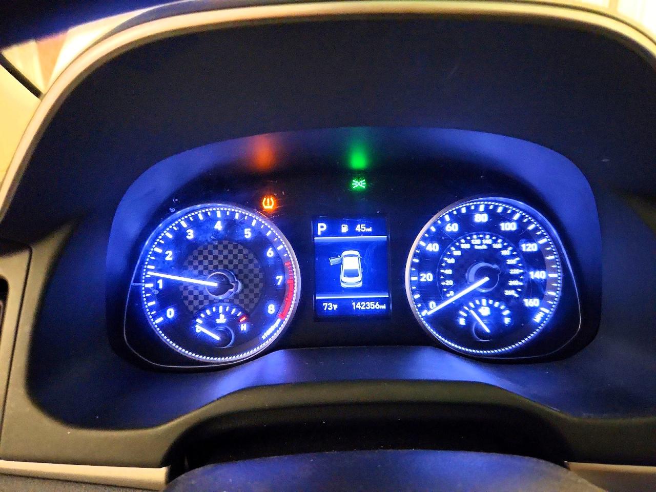 2020 HYUNDAI ELANTRA SEL photo 25