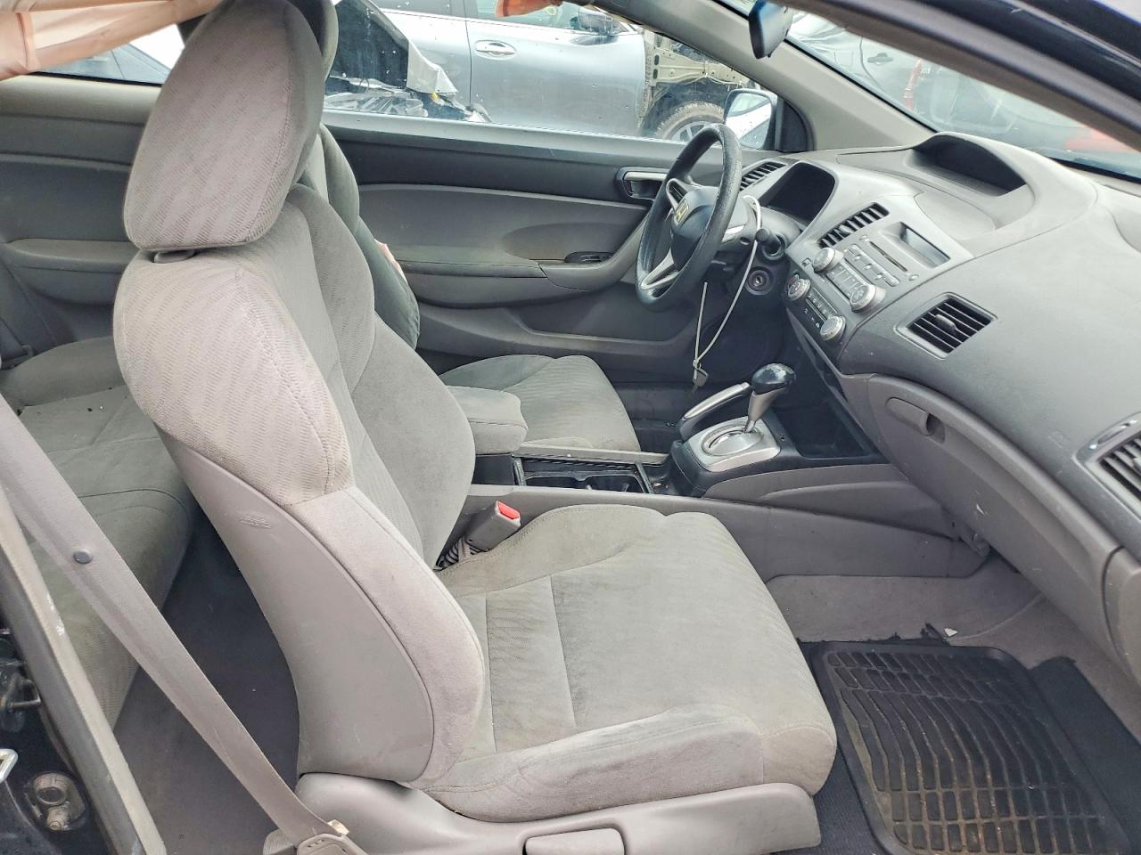 2010 HONDA CIVIC LX photo 28