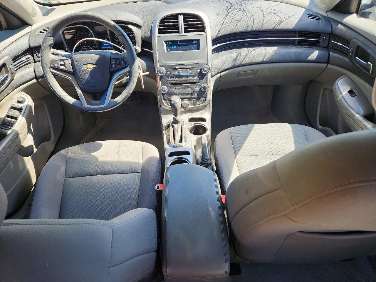 2014 CHEVROLET MALIBU LS photo 22