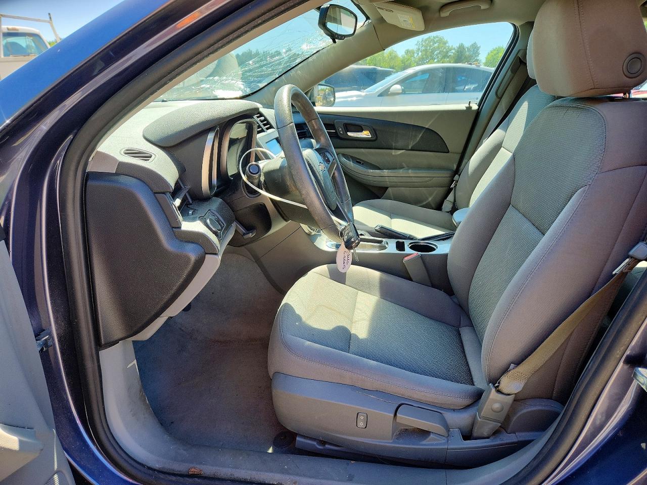 2014 CHEVROLET MALIBU LS photo 19