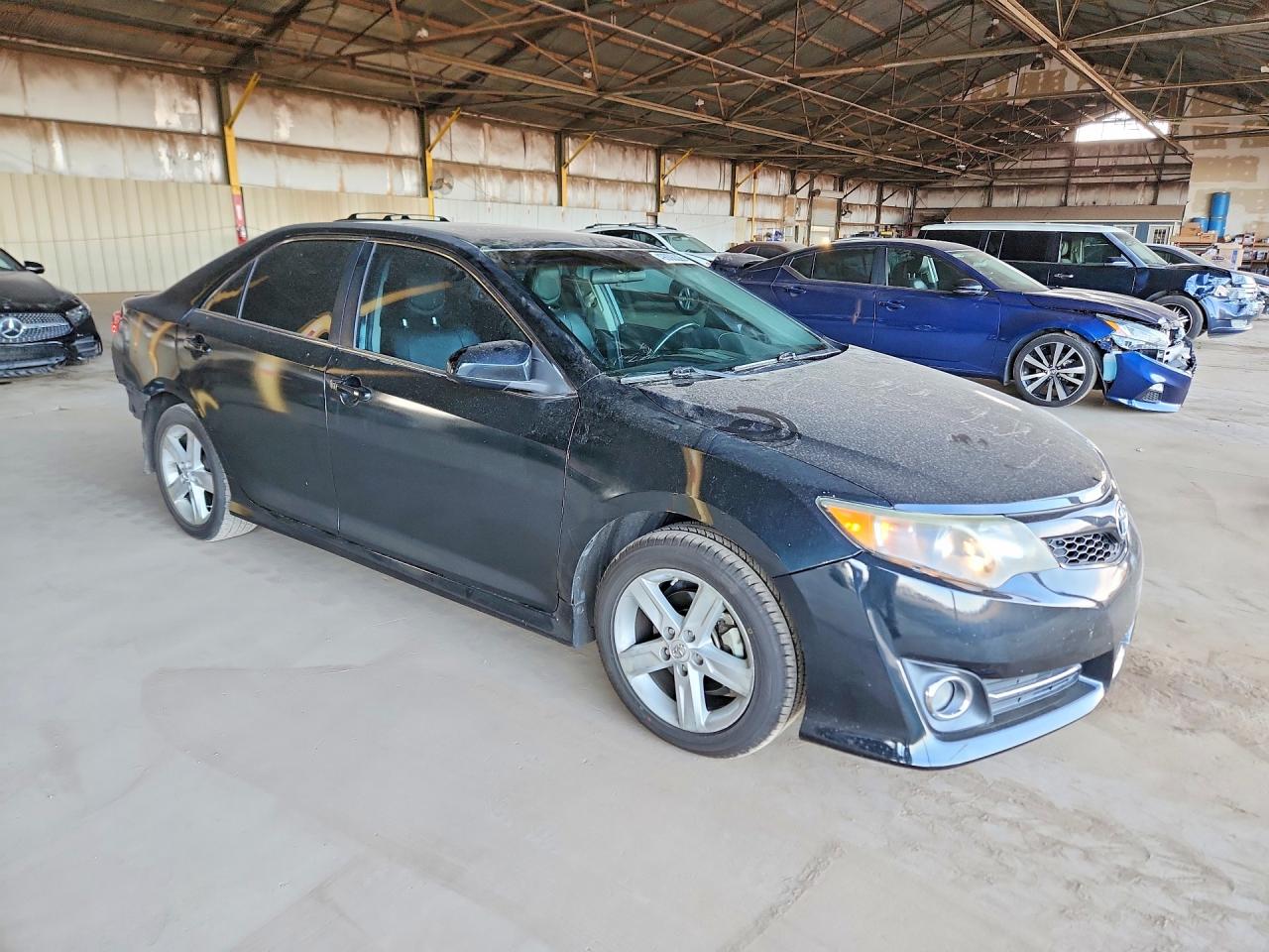 2013 TOYOTA CAMRY SE photo 7