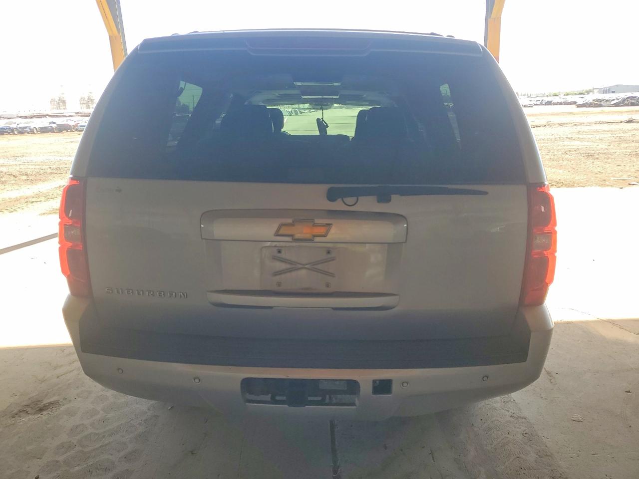 2013 CHEVROLET SUBURBAN K1500 LT photo 11
