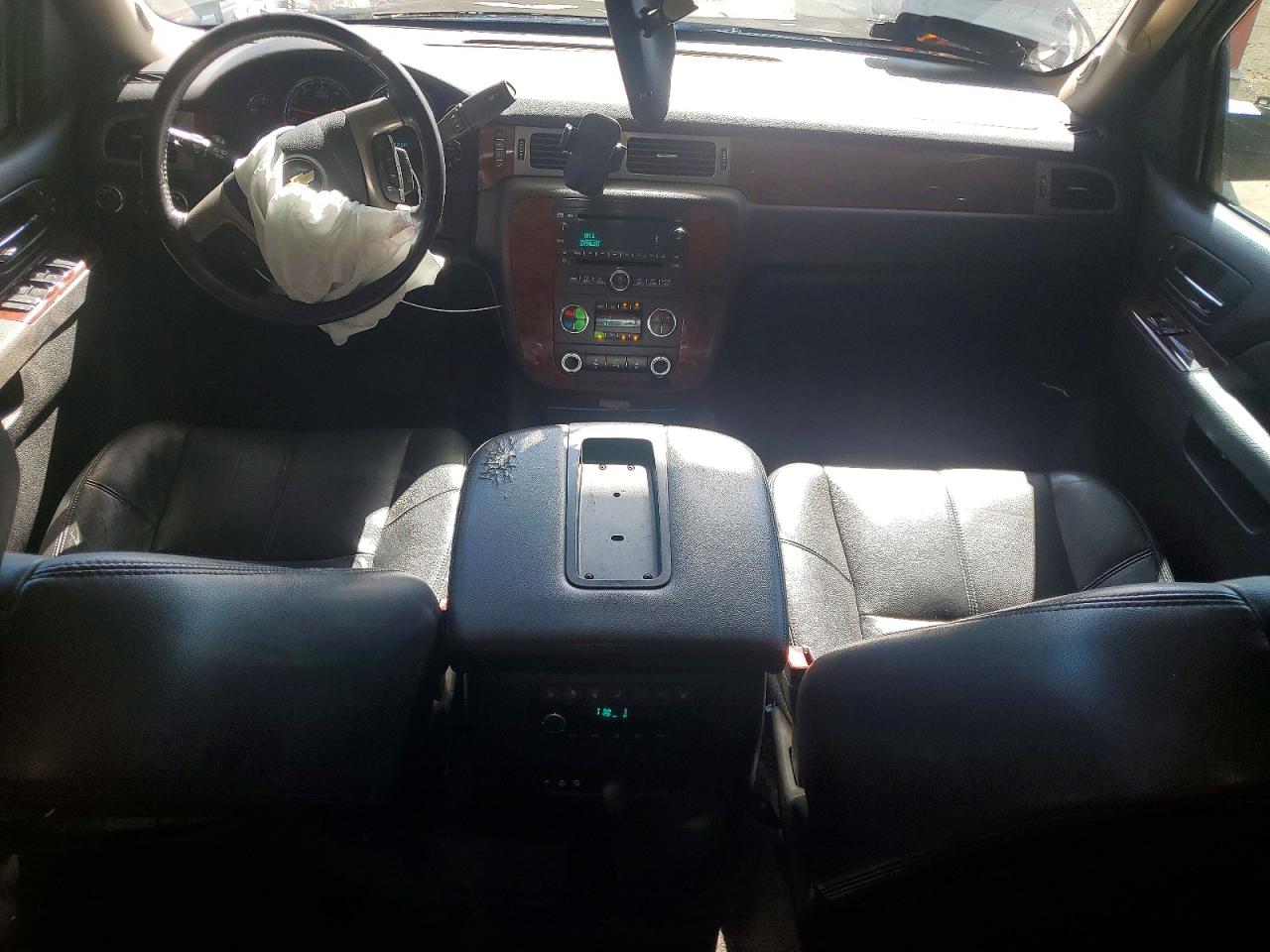 2013 CHEVROLET SUBURBAN K1500 LT photo 15