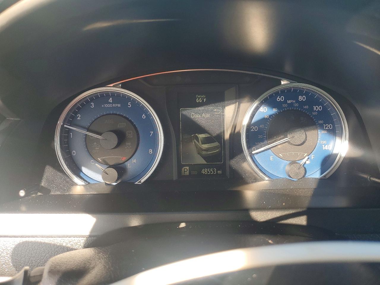 2017 TOYOTA CAMRY LE photo 25