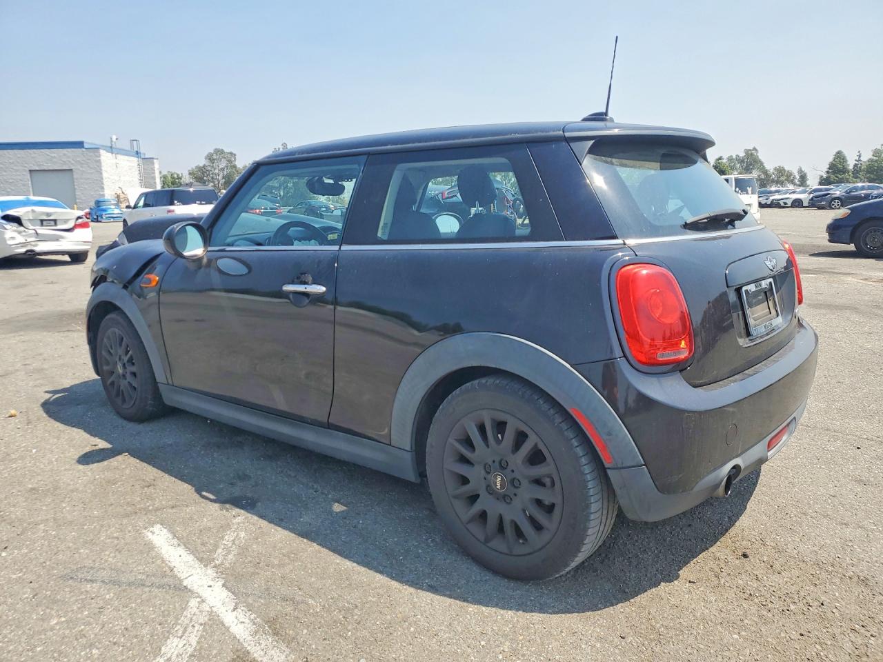 2016 MINI COOPER photo 2