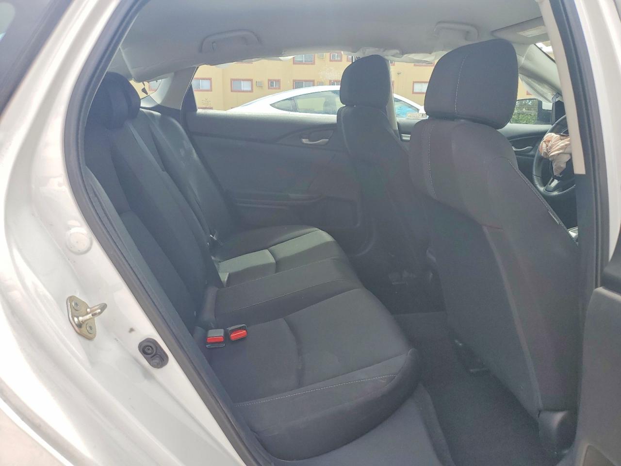 2020 HONDA CIVIC LX photo 19