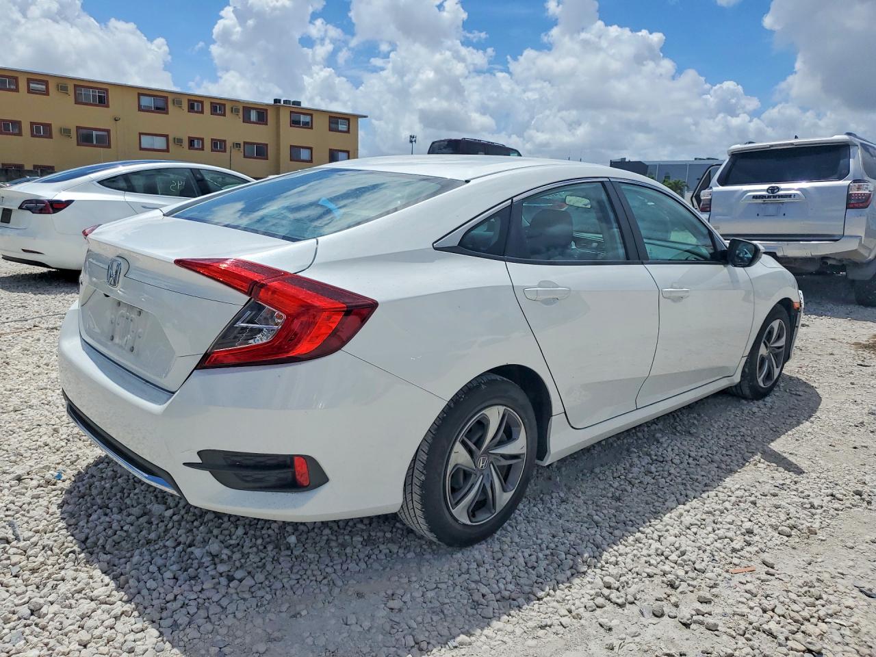 2020 HONDA CIVIC LX photo 5