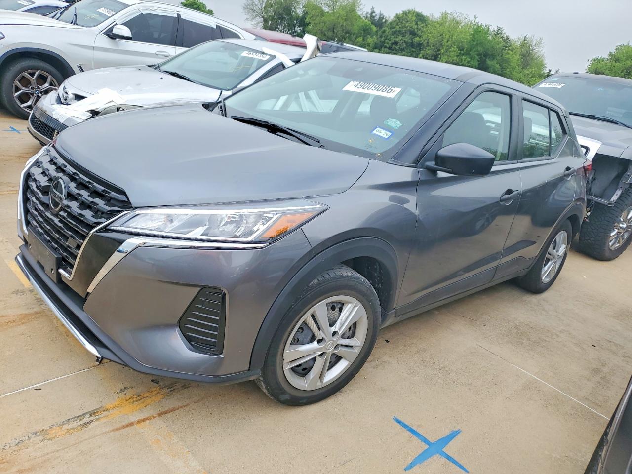 2021 NISSAN KICKS