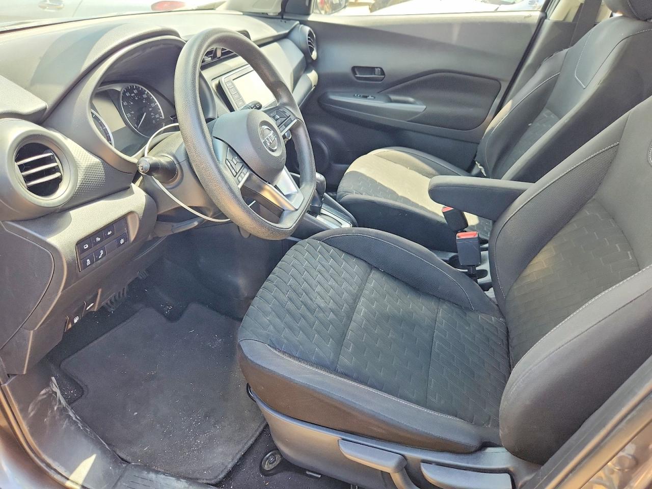 2021 NISSAN KICKS S photo 13