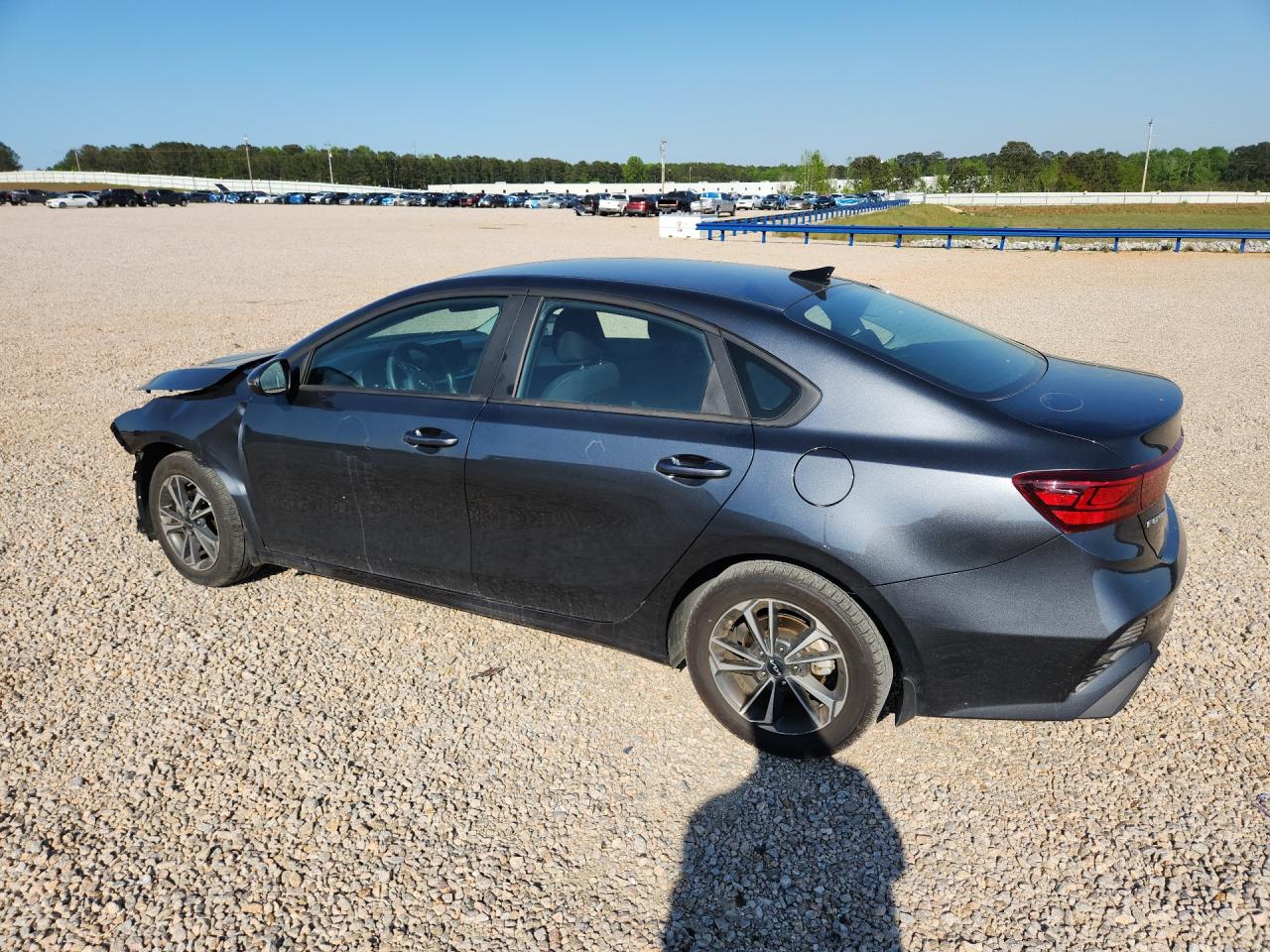 2024 KIA FORTE LXS photo 3