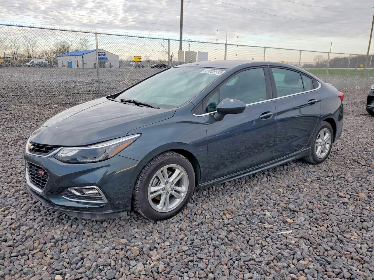 2017 CHEVROLET CRUZE