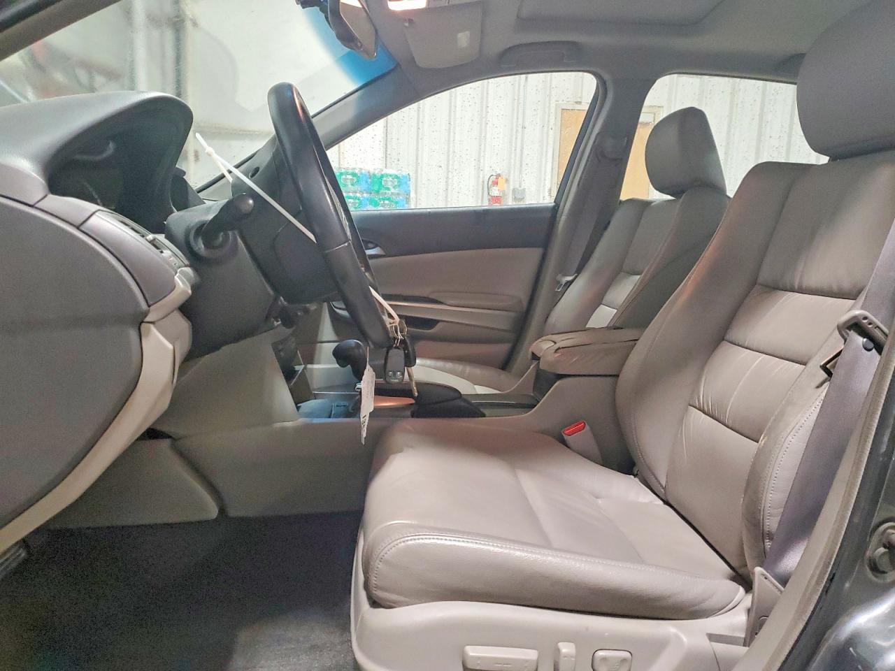 2009 HONDA ACCORD EXL photo 19