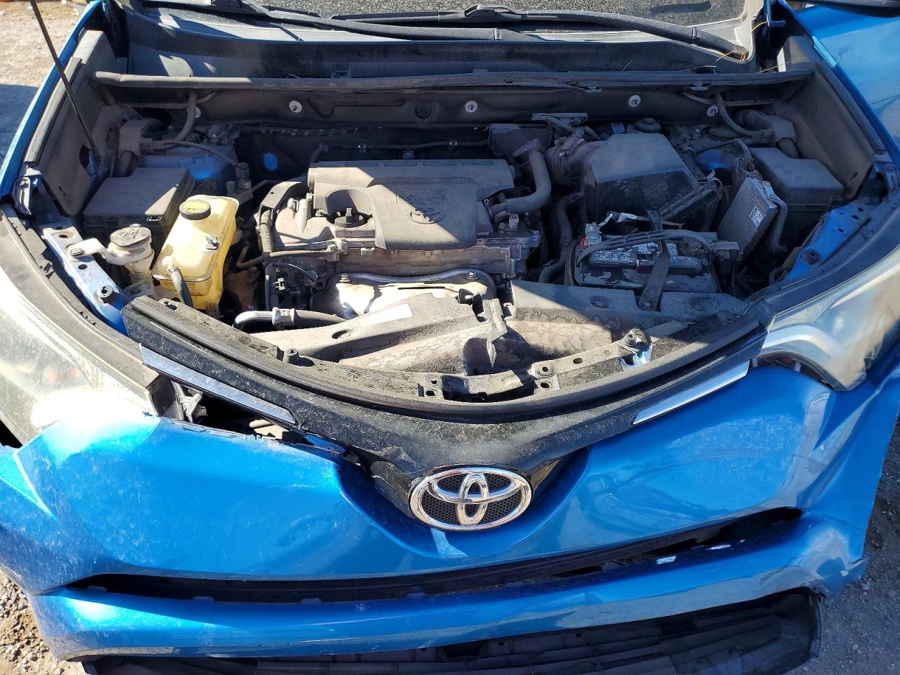 2016 TOYOTA RAV4 LE photo 21
