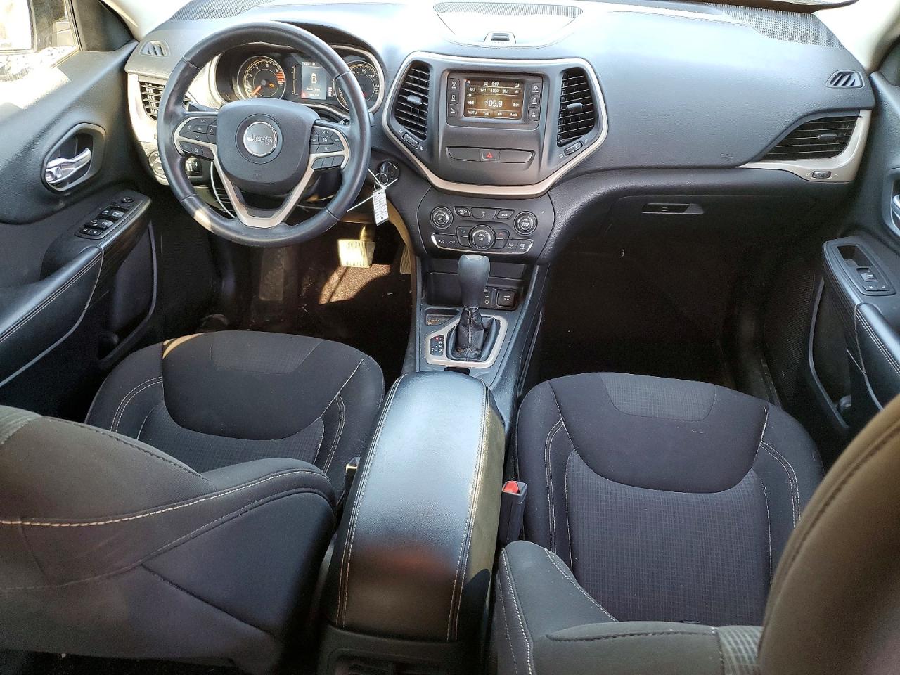 2016 JEEP CHEROKEE LATITUDE photo 22
