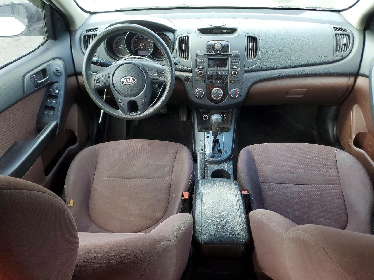 2010 KIA FORTE EX photo 22