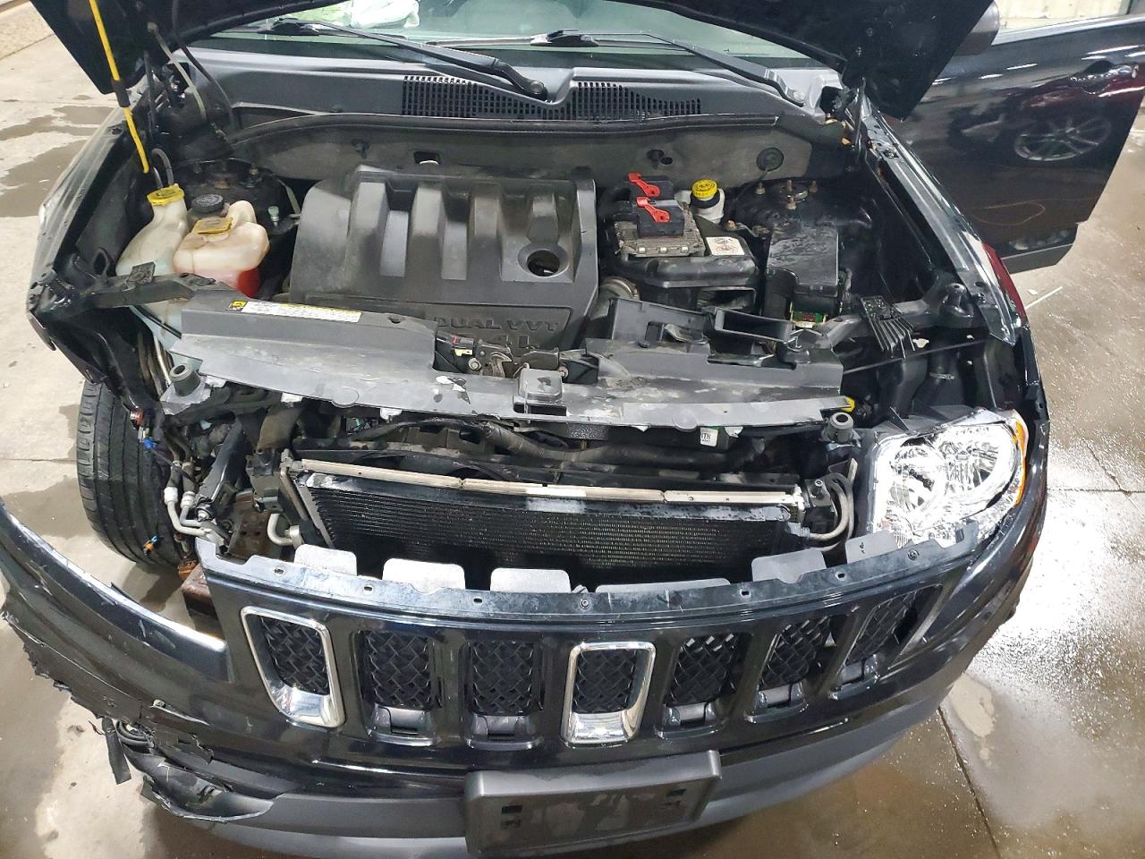 2012 JEEP COMPASS LATITUDE photo 23