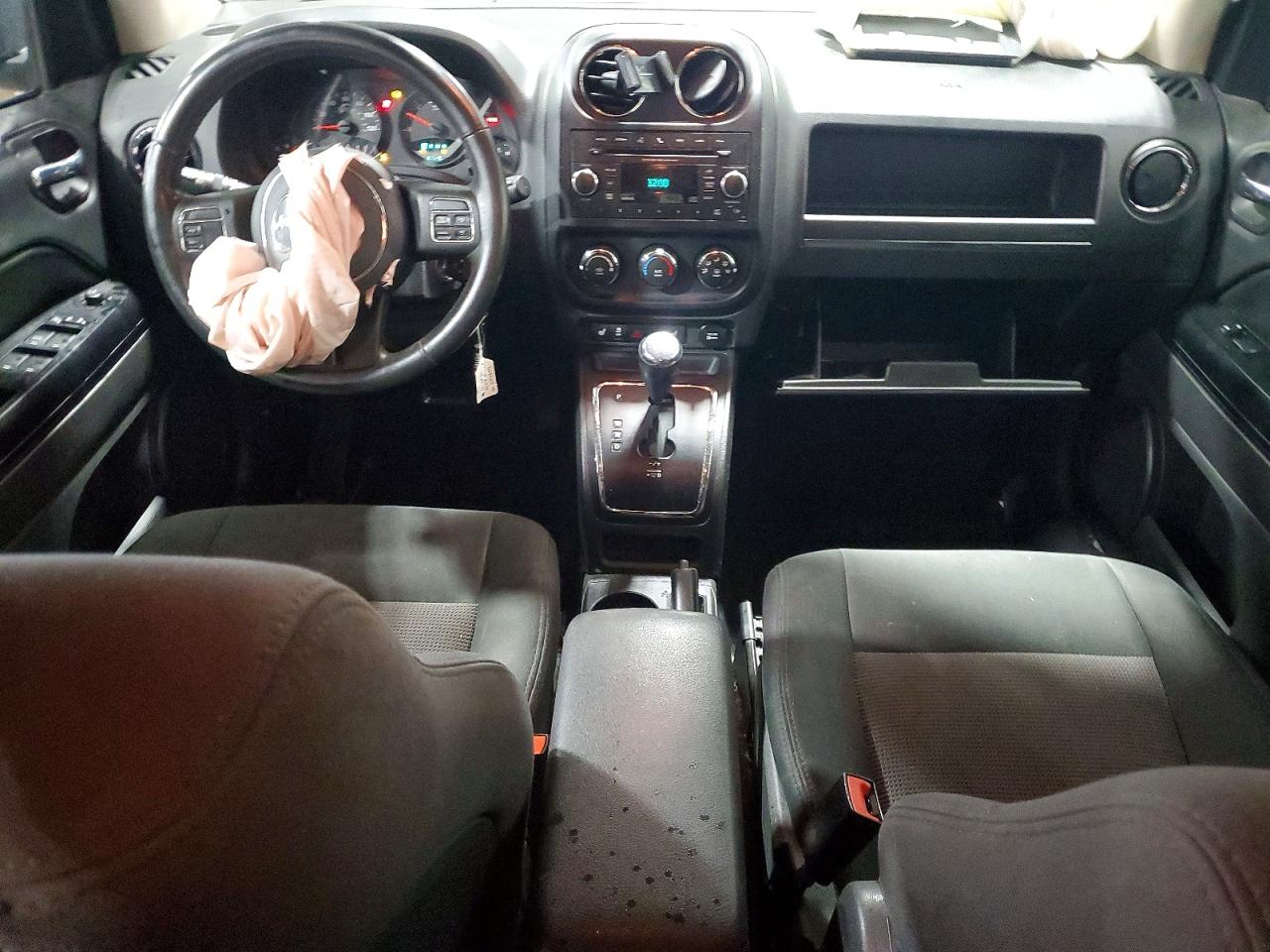 2012 JEEP COMPASS LATITUDE photo 15