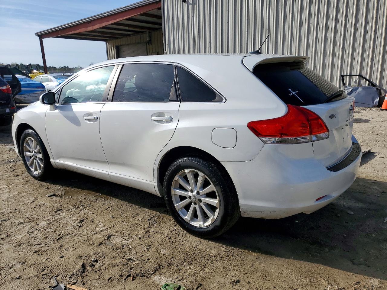 2009 TOYOTA VENZA FWD 4CYL photo 2