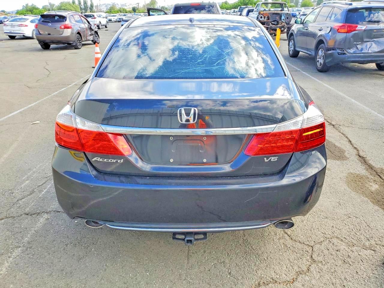 2013 HONDA ACCORD EXL photo 11