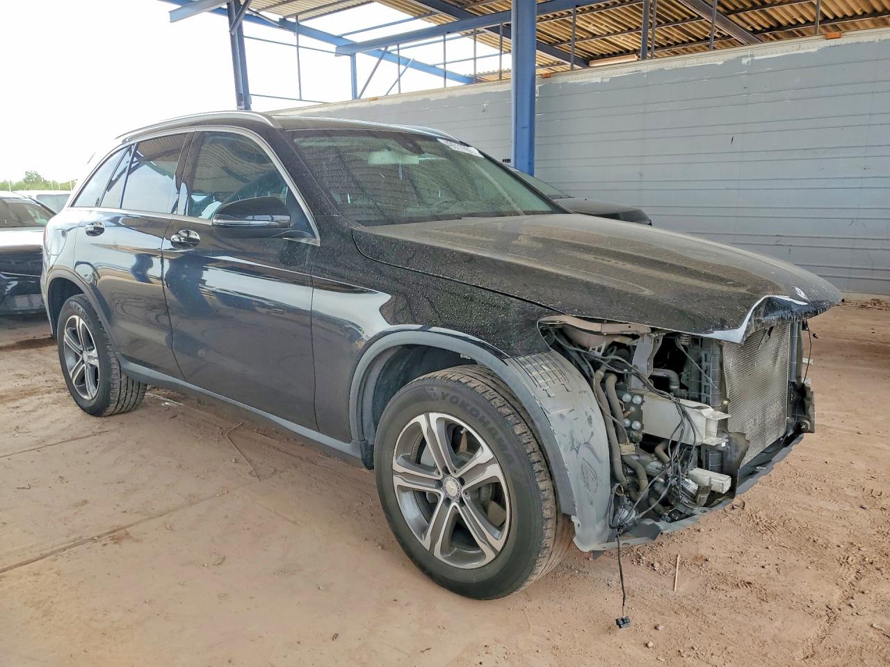 2017 MERCEDES-BENZ GLC 300 photo 10