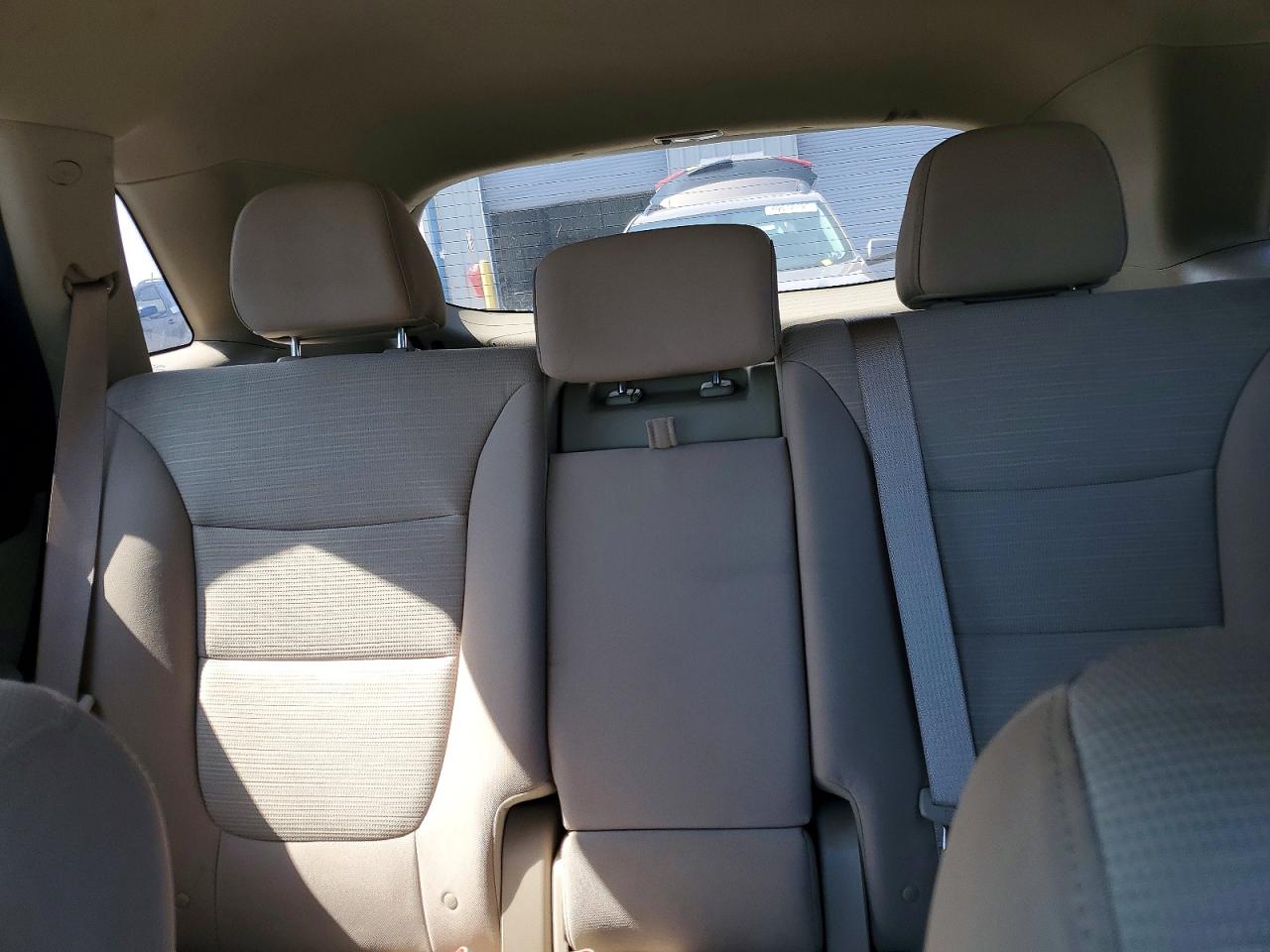 2014 KIA SORENTO LX photo 19