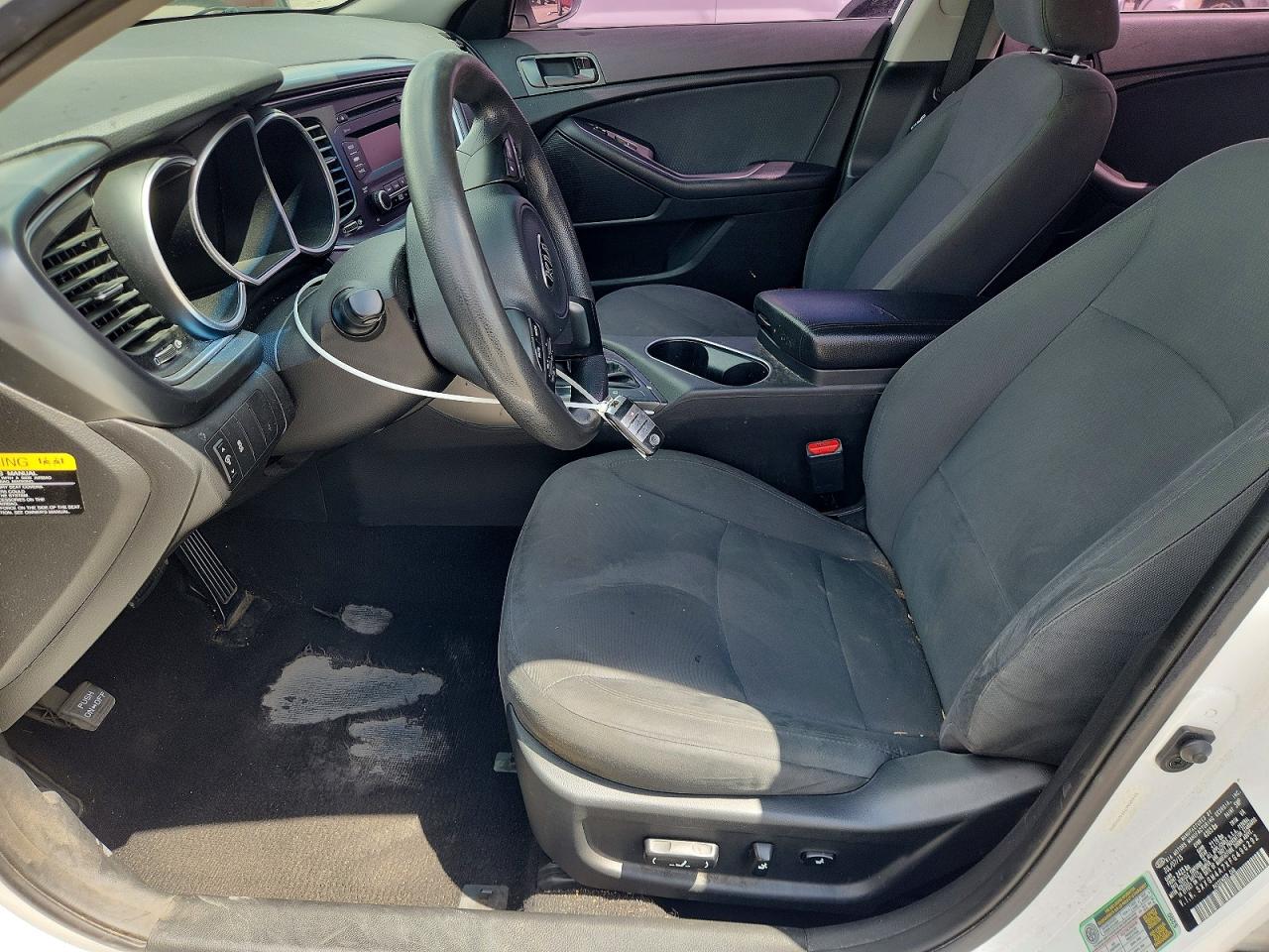 2015 KIA OPTIMA LX photo 13