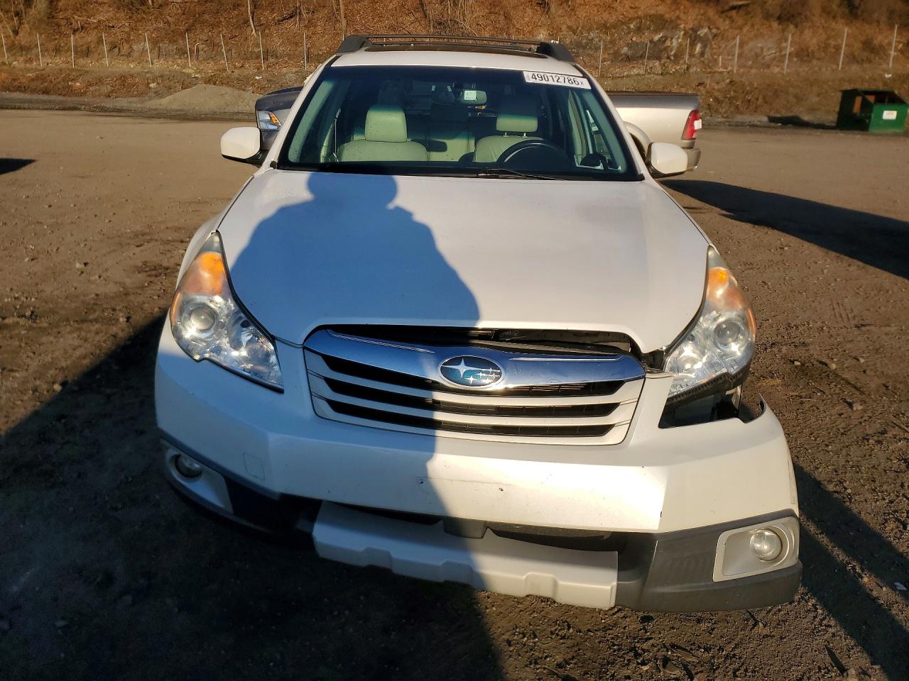 2012 SUBARU OUTBACK 3.6R LIMITED photo 13