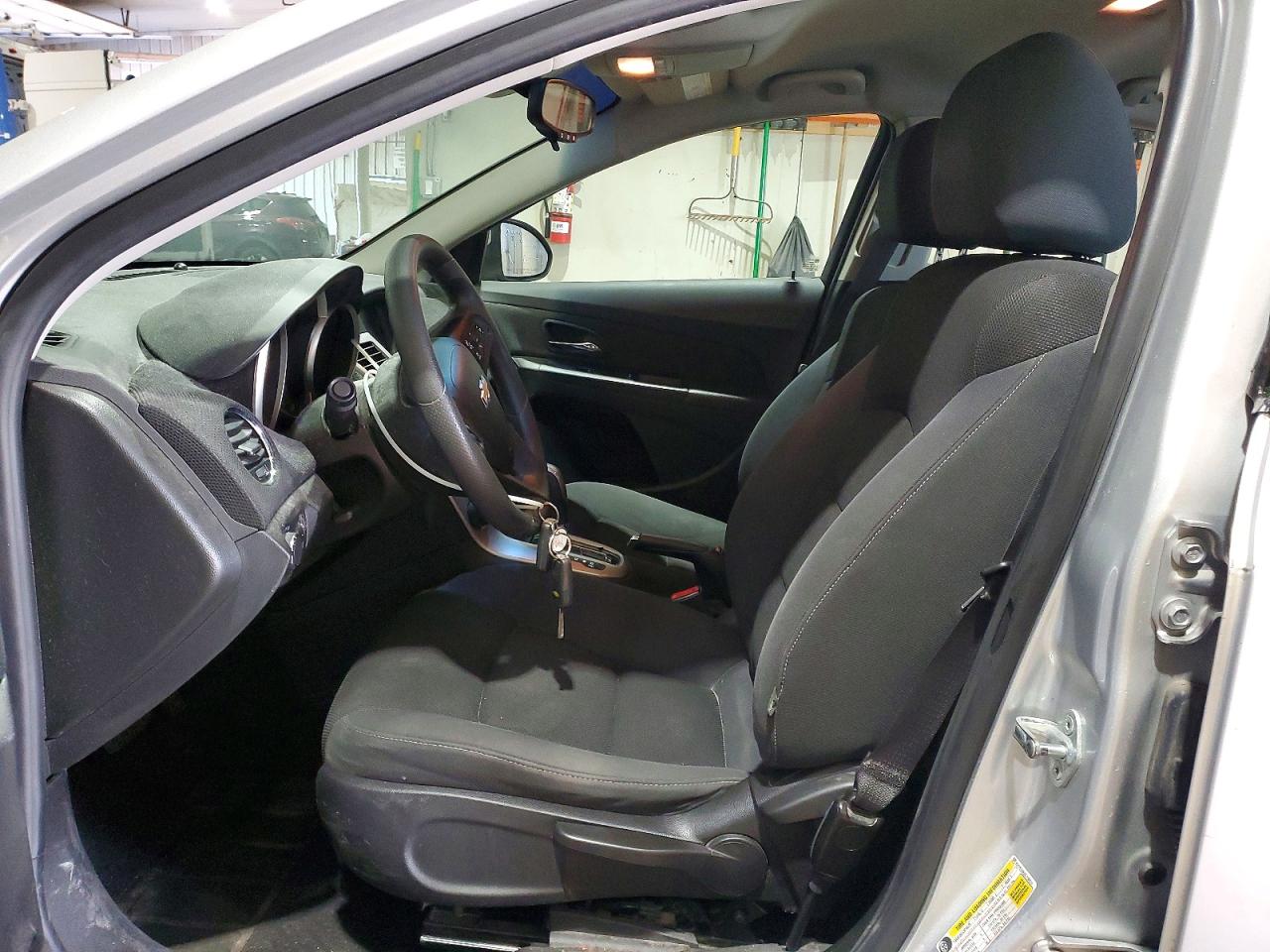 2016 CHEVROLET CRUZE LIMITED LT photo 13
