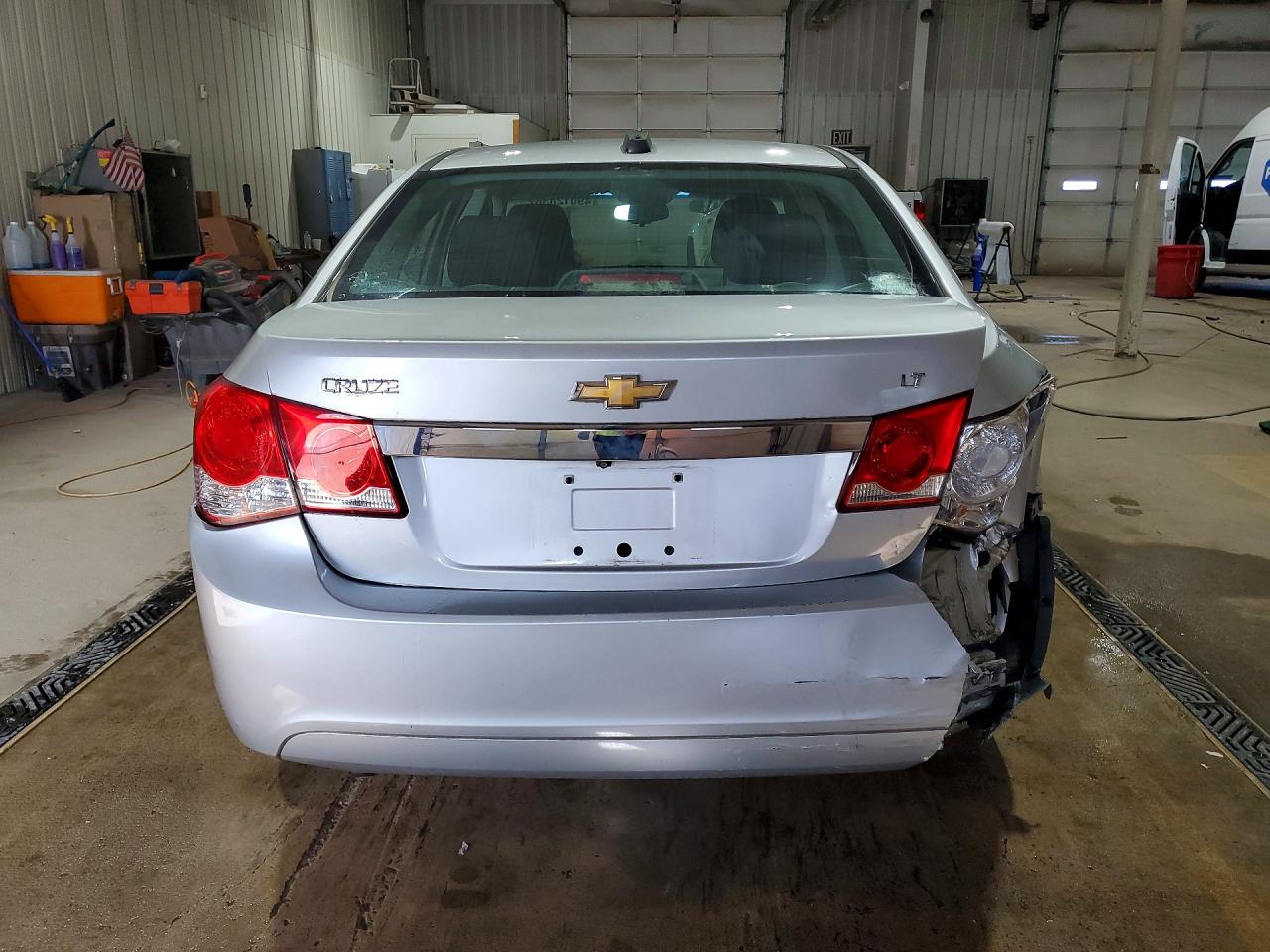 2016 CHEVROLET CRUZE LIMITED LT photo 11