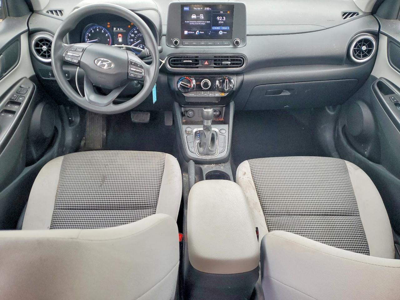 2022 HYUNDAI KONA SE photo 15