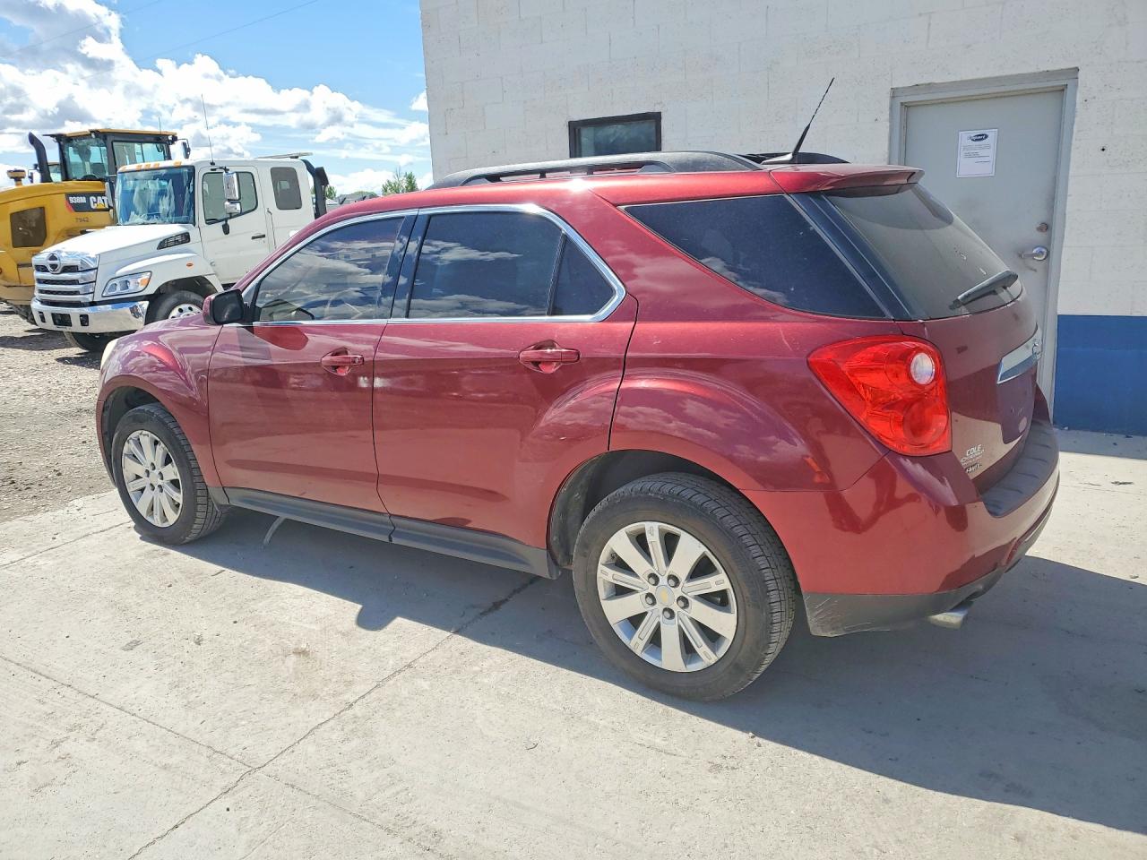 2010 CHEVROLET EQUINOX LT photo 4