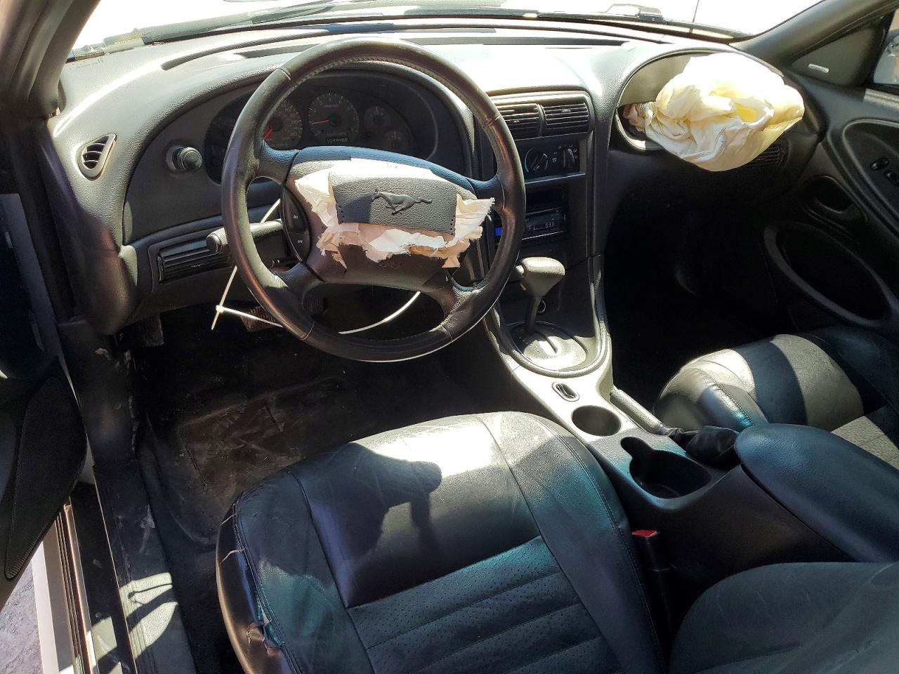 2002 FORD MUSTANG GT photo 15