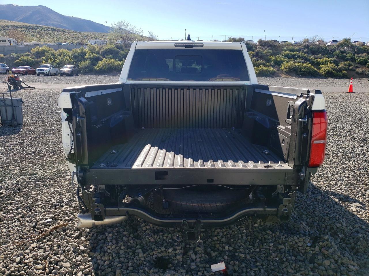 2025 TOYOTA TACOMA TRD OFF-ROAD photo 16