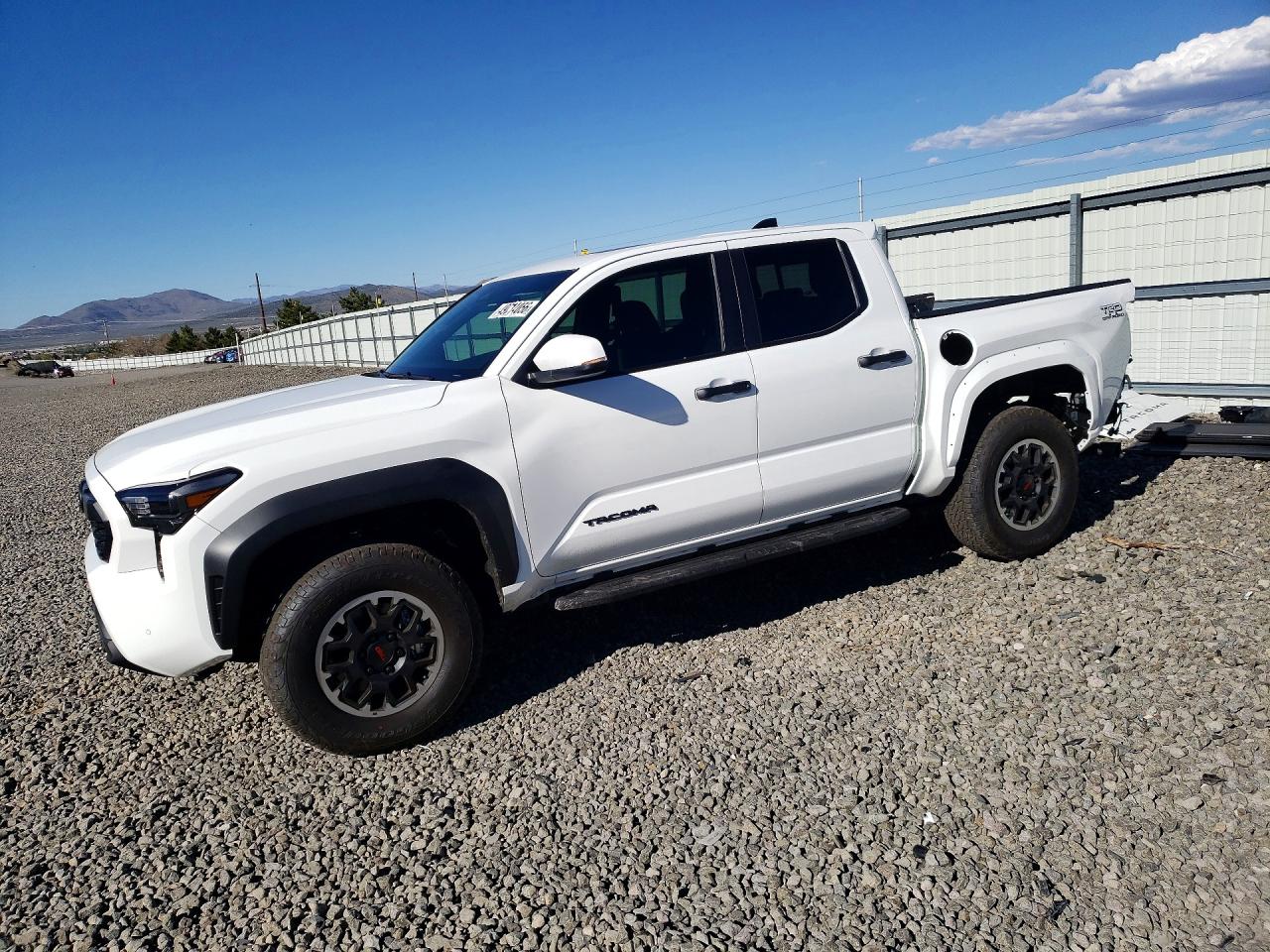 2025 TOYOTA TACOMA