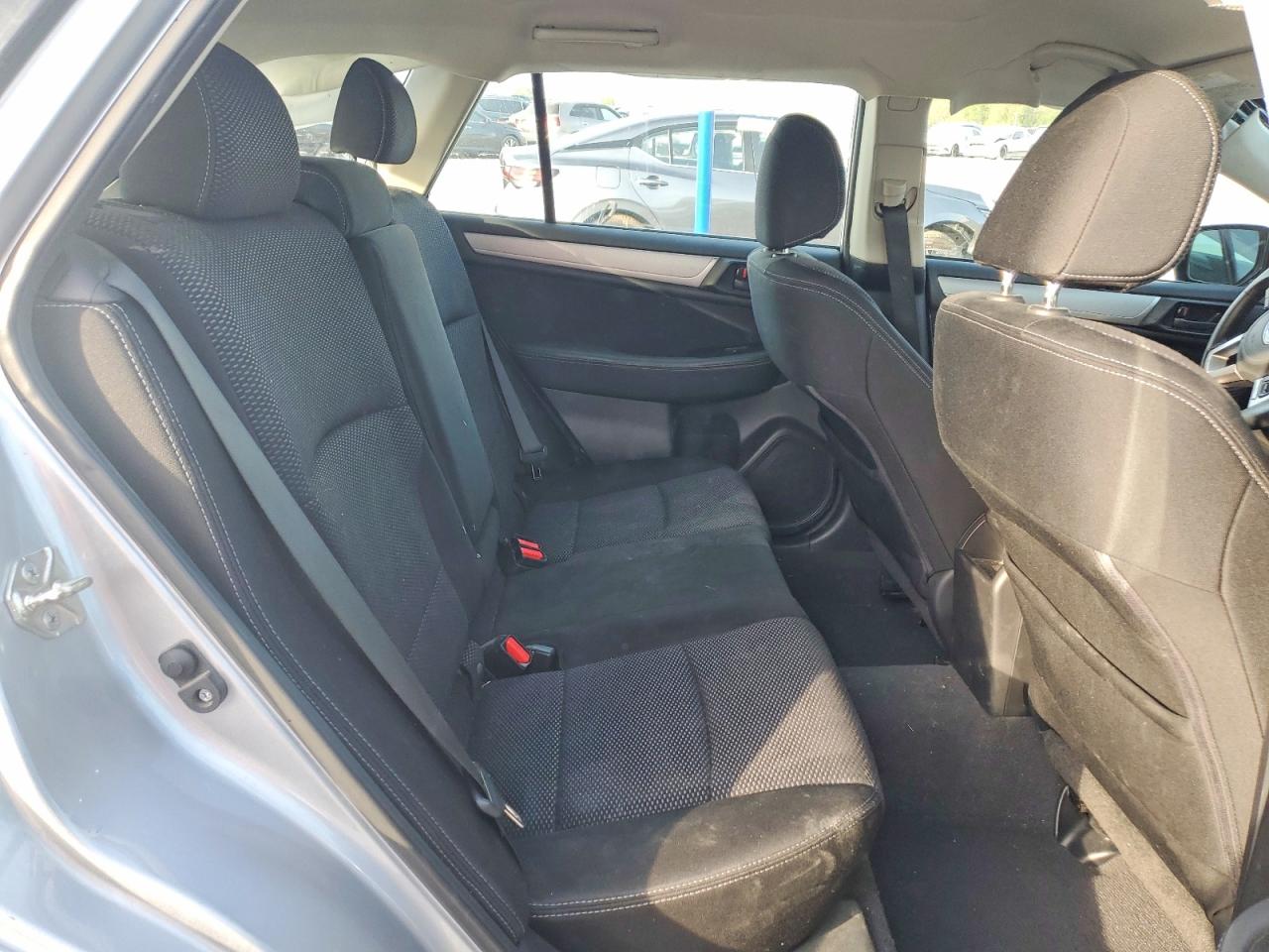 2015 SUBARU OUTBACK 2.5I photo 31