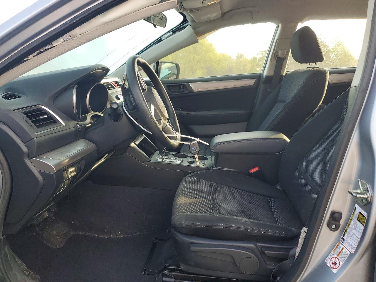 2015 SUBARU OUTBACK 2.5I photo 19