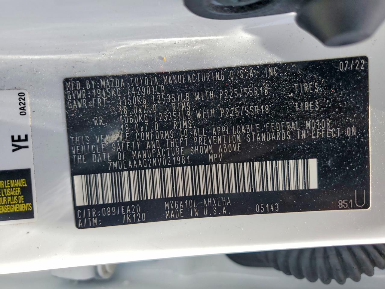 2022 TOYOTA COROLLA CROSS XLE photo 25