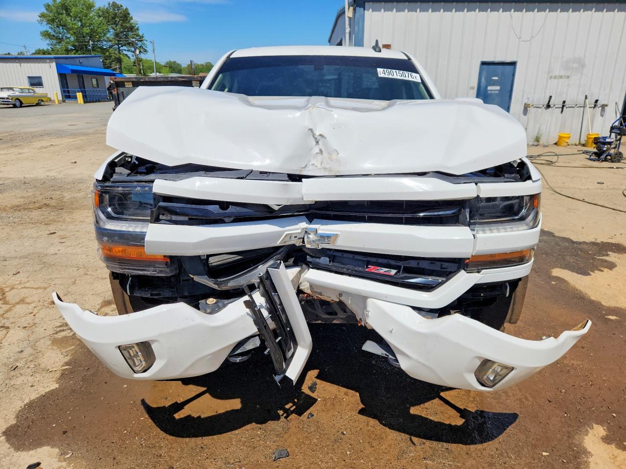 2017 CHEVROLET SILVERADO K1500 LT photo 13